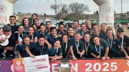 Social Lux hizo historia: campeonas de la Copa Santa Fe femenina por primera vez