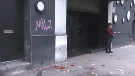 Batalla campal a la salida de un boliche en Palermo: dos jóvenes heridos y cinco demorados