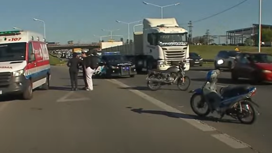 Dos siniestros viales en Circunvalación dejaron heridos y cortes de tránsito en el sur de Rosario