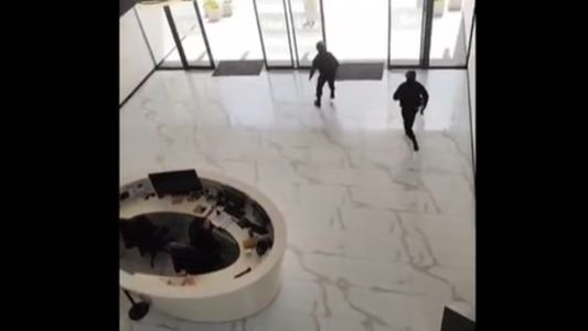Se hicieron pasar por personal de la PSA y allanaron una financiera: eran delincuentes