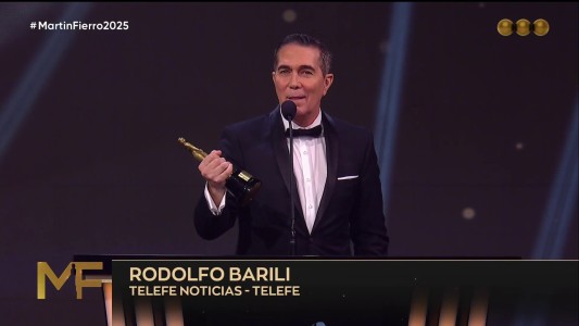 "Periodismo decente": el mensaje de Rodolfo Barili al recibir su Martín Fierro