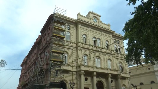 Reabren el Palacio Municipal, la Iglesia Catedral y el Pasaje Juramento tras las obras de restauración