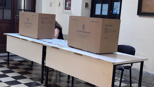 Cerraron los comicios y con expectativa se esperan los resultados de las elecciones