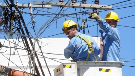 Nuevas estafas a jubilados con falsos descuentos en la factura de la EPE