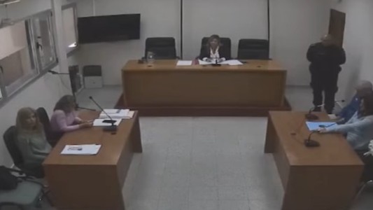 Fallo histórico: condenaron a un hombre por adulterar imágenes de mujeres con inteligencia artificial