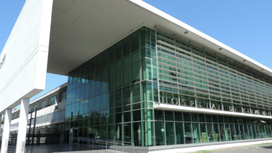 Tensión en el Parque: policía herido tras disturbios luego del encuentro de Newell's