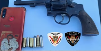 Balacera, arma secuestrada y detenidos