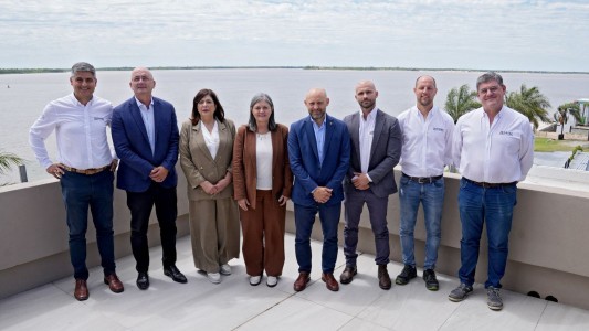 Con inversión de Provincia, comienza una obra vital para Rosario: la refuncionalización del muelle de La Fluvial