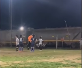 Violencia en el fútbol infantil: el árbitro tuvo que salir escoltado