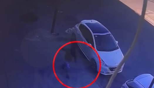 Un hombre disparó frente a una distribuidora y escapó corriendo