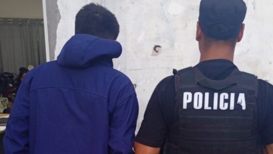 Villa Gobernador Gálvez: una persecución policial terminó con un joven de 20 años detenido