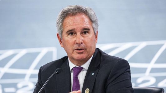 El Gobierno confirmó que 248 argentinos regresaron al país desde Emiratos Árabes