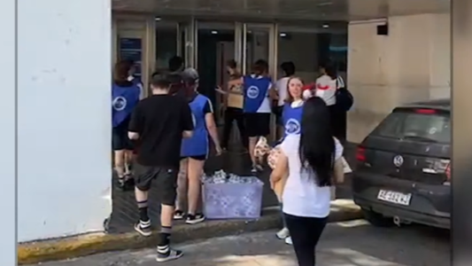 Movimiento Solidario Rosario llevó juguetes y donaciones a hospitales en la previa de Navidad