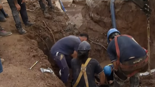 Cabassa y Casiano Casas: rotura de caño maestro generó caos y cortes de agua