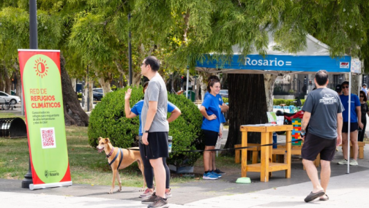 Más de 100 espacios públicos funcionan como refugios climáticos en la ciudad