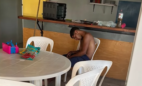 Insólito robo en Puerto General San Martín: entró a un salón de fiestas, cocinó y se quedó dormido