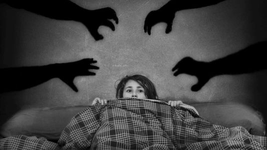 10 miedos humanos curiosos y poco comunes que existen, según la psicología