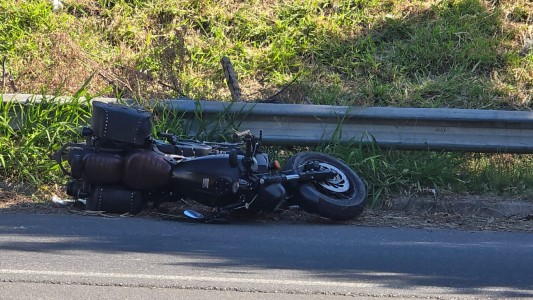 Choque en Circunvalación y San Martín: un motociclista fue trasladado en helicóptero al HECA