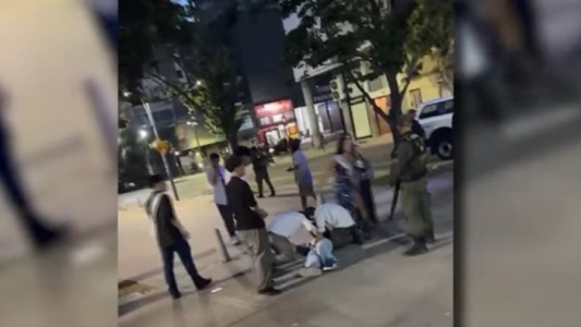 Un joven quedó internado tras una pelea a la salida de una graduación