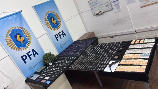 Múltiples allanamientos en barrio Las Flores vinculados a investigaciones por comercialización de estupefacientes en modalidad microtráfico