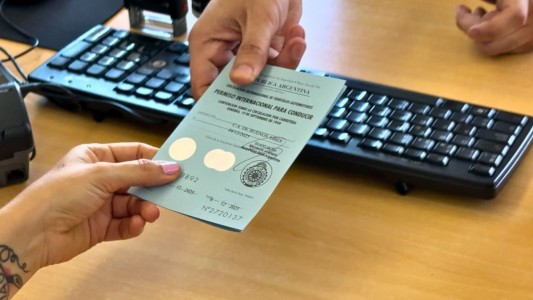 Viajar al exterior: por qué es clave tramitar el Permiso Internacional de Conducir