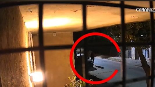 Capitán Bermúdez: intentaron robar un auto durante media hora y terminaron detenidos