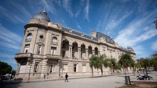 Comienzan las paritarias en Santa Fe: aumentos atados a la inflación y a los recursos provinciales