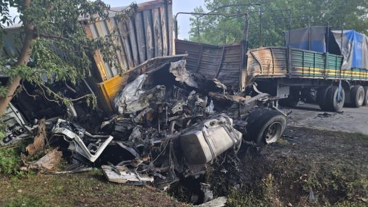 Continúa cortada la ruta 33 en Zavalla tras el choque fatal de camiones