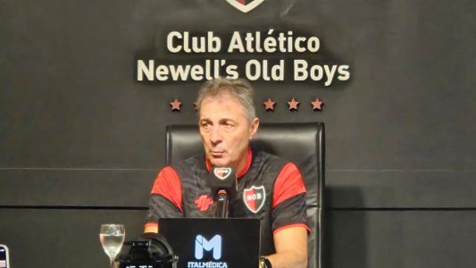 Kudelka analizó la derrota en el clásico y el complejo presente del equipo