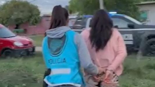 Detuvieron a una mujer acusada de explotar sexualmente a su hija