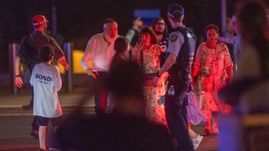 Atentado antisemita en Sídney: un padre y su hijo son los responsables, confirman las autoridades