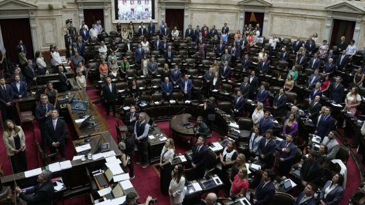 Se define hoy el futuro de la reforma laboral en diputados con un ajustado apoyo para el oficialismo y cambios en el texto