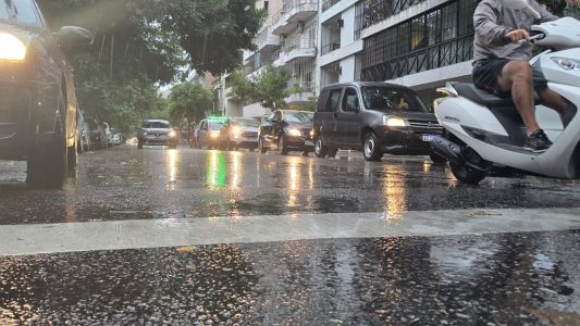 Rosario sin colectivos: La UTA se sumó al paro general de este jueves y no hay transporte en la ciudad
