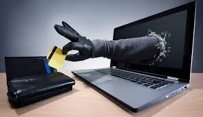 Alertan por una nueva estafa virtual que ofrece falsos descuentos de la EPE, Pami o YPF