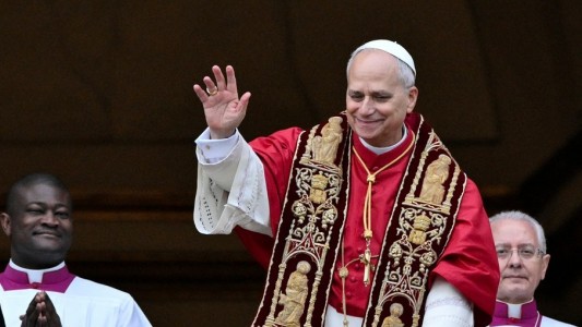 Papa León XIV pide a Rusia y Ucrania negociar el fin de la guerra en su primera Navidad como pontífice