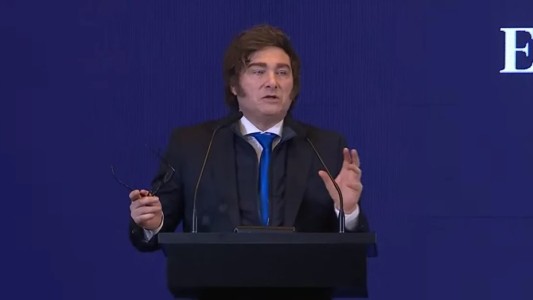 Milei reivindicó su estrategia económica y aclaró que a diferencia de Macri, ‘no quiso hacer el ajuste fiscal