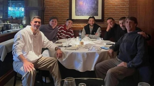 Scaloni compartió una cena con Simeone en el marco de su visita a Europa