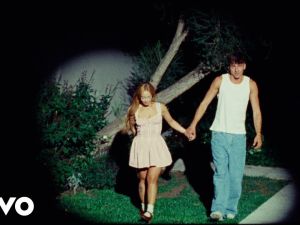 Ángela Torres estrenó el videoclip de "Vértigo" junto a Marcos Giles para celebrar San Valentín