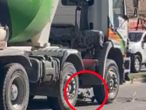 Siniestro vial en Uriburu y Ov. Lagos: una ciclista herida