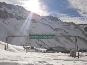 Mendoza: cierran el Paso Cristo Redentor hasta nuevo aviso