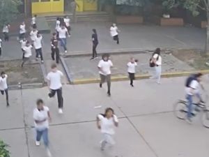 Evoluciona favorablemente un nene herido durante el tiroteo en la escuela de San Cristóbal