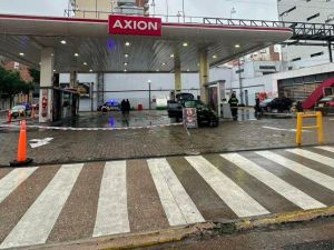 Un vehículo explotó tras cargar GNC y el conductor debió ser hospitalizado