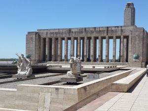 Reactivan las obras del Monumento a la Bandera: la provincia toma el control