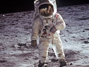 La NASA apuesta por una base lunar permanente