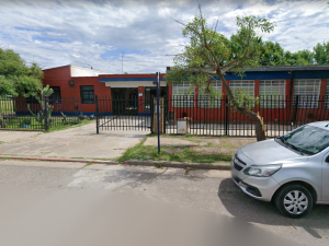 La policía intervino en el colegio n°497 tras una denuncia anónima por un supuesto alumno armado