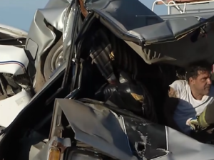 El conductor atrapado en el choque múltiple de la autopista ya recibió el alta