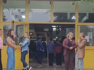 Retomaron las clases en la escuela de la tragedia