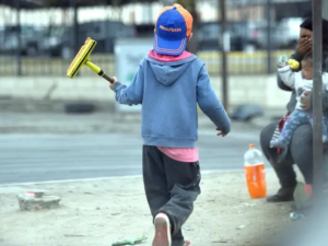 Según la UCA, más de la mitad de los niños en Argentina son pobres