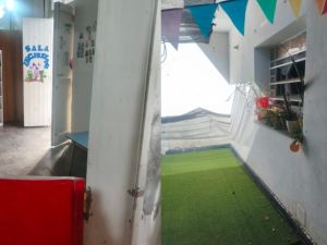 Robaron y vandalizaron un jardín de infantes de La Tablada