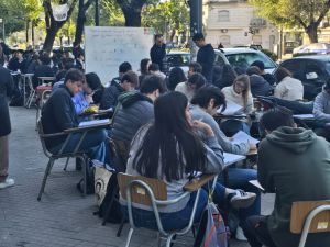 Clases abiertas para exigir el cumplimiento de la Ley de Financiamiento Universitario